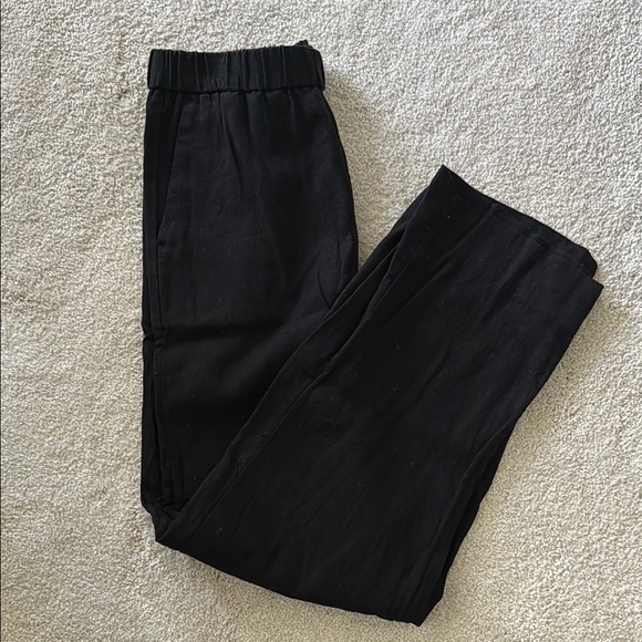 Never Worn! Banana Republic Women's Linen Black Pants - XS - Picture 3 of 3